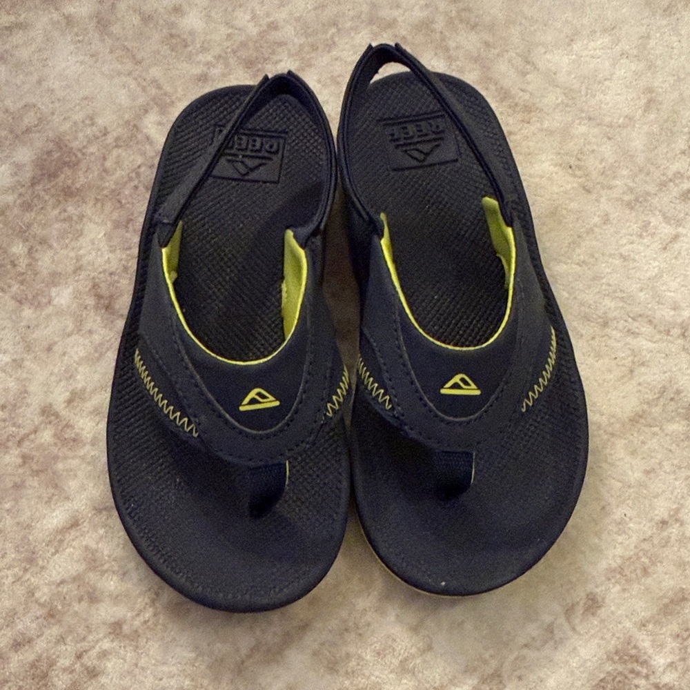 Reef Black and Neon Yellow Sandals